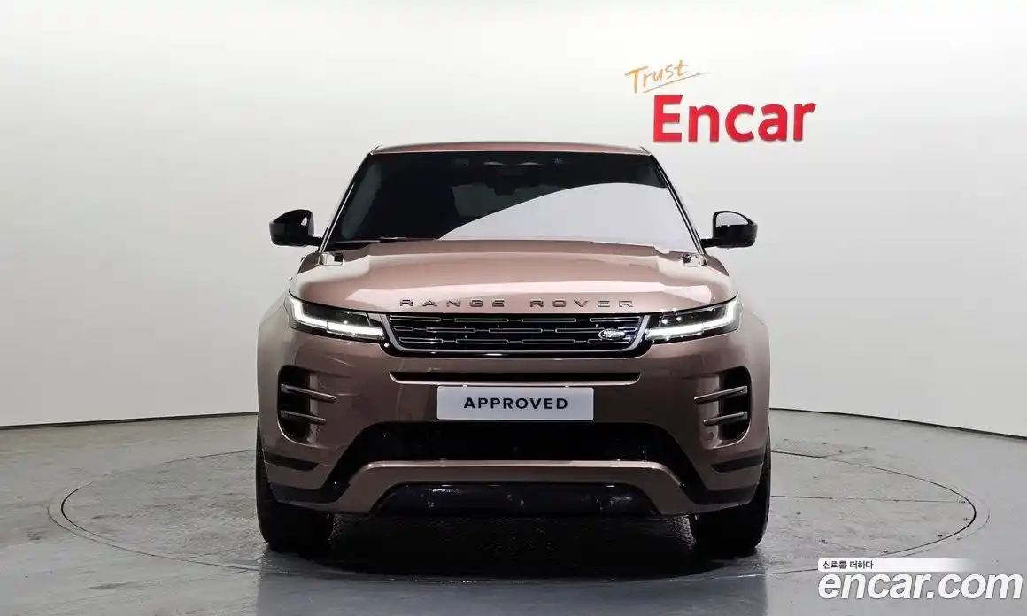 Land Rover Range-Rover Evoque 2025 2.0 Автомат в Москве № 297920, фото 9