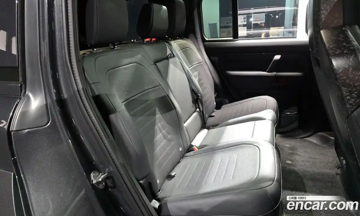 Land Rover Defender 2025 4.4 Автомат в Москве № 297983, фото 12