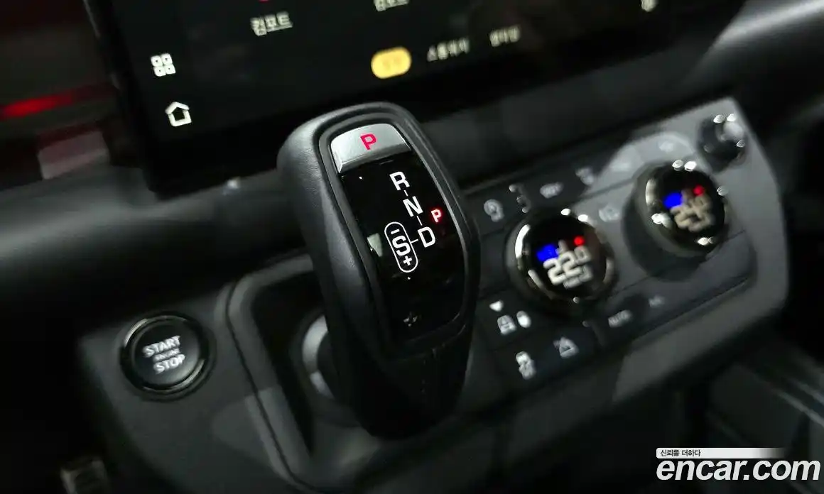 Land Rover Defender 2025 4.4 Автомат в Москве № 297983, фото 8