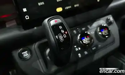 Land Rover Defender 2025 4.4 Автомат в Москве № 297983, миниатюра 8