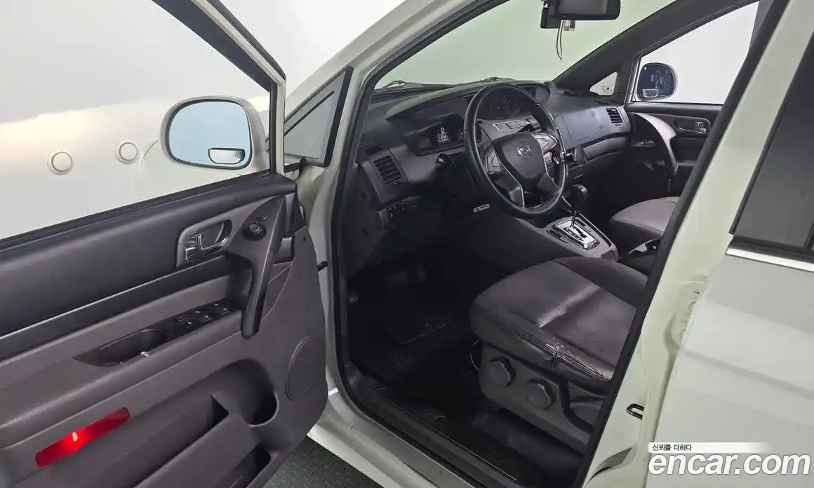 SsangYong Korando 2015 2.0 Автомат в Москве № 30069, фото 16