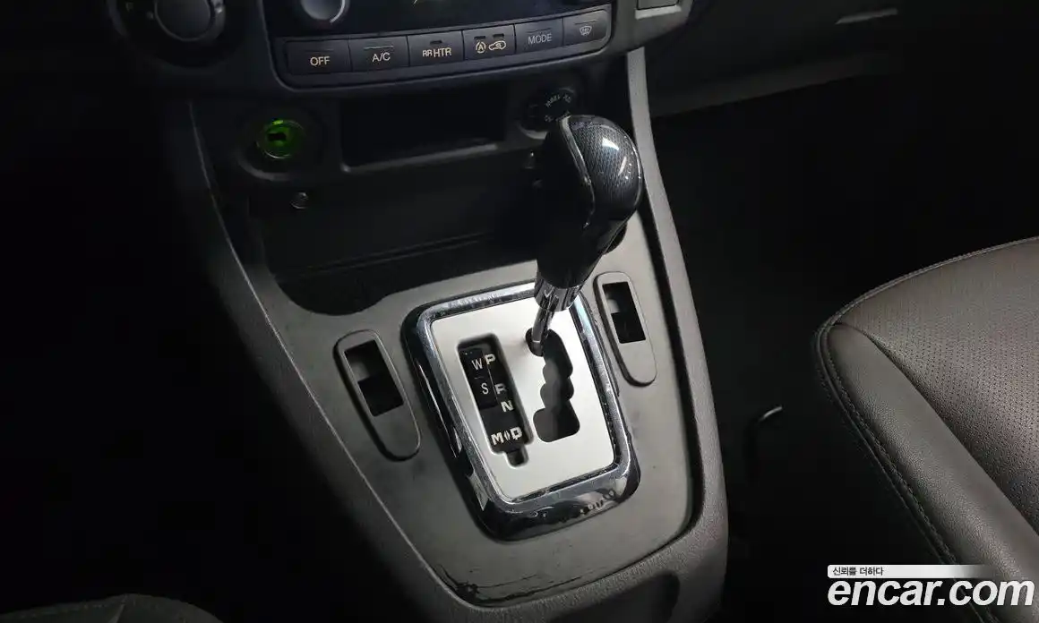 SsangYong Korando 2015 2.0 Автомат в Москве № 30069, фото 18