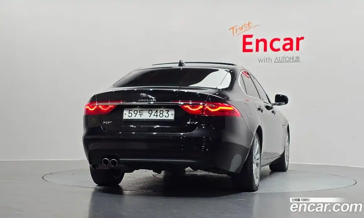 Jaguar XF 2018 2.0 Автомат в Москве № 305055, фото 15