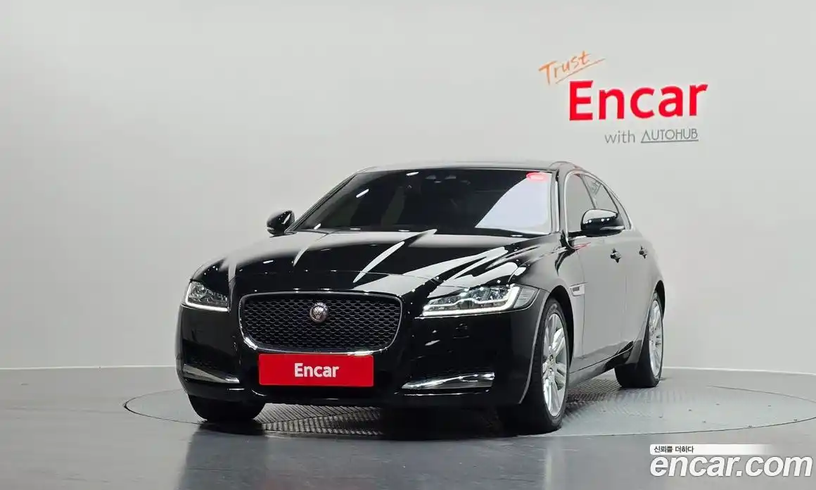 Jaguar XF 2018 2.0 Автомат в Москве № 305055, фото 19