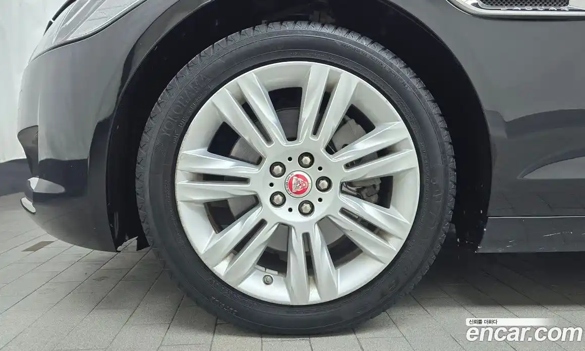 Jaguar XF 2018 2.0 Автомат в Москве № 305055, фото 5