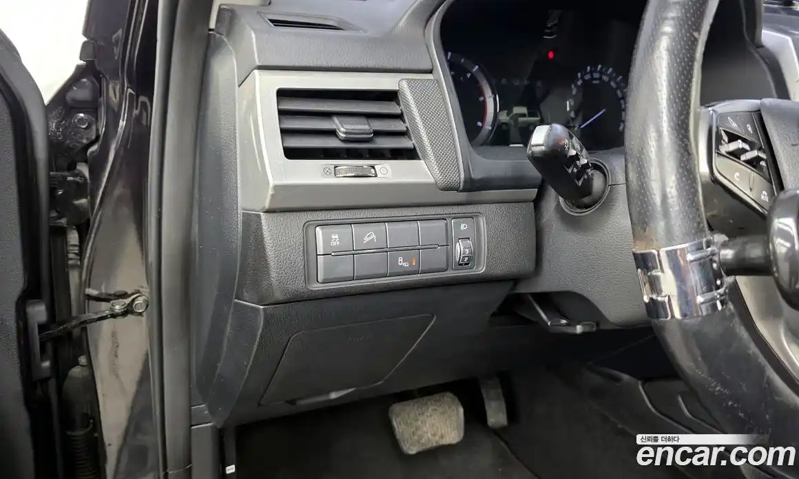 SsangYong Rexton 2018 2.2 Автомат в Москве № 31345, фото 16