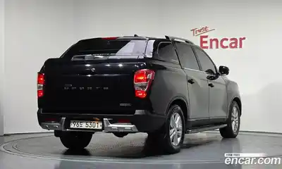 SsangYong Rexton 2018 2.2 Автомат в Москве № 31345, миниатюра 2