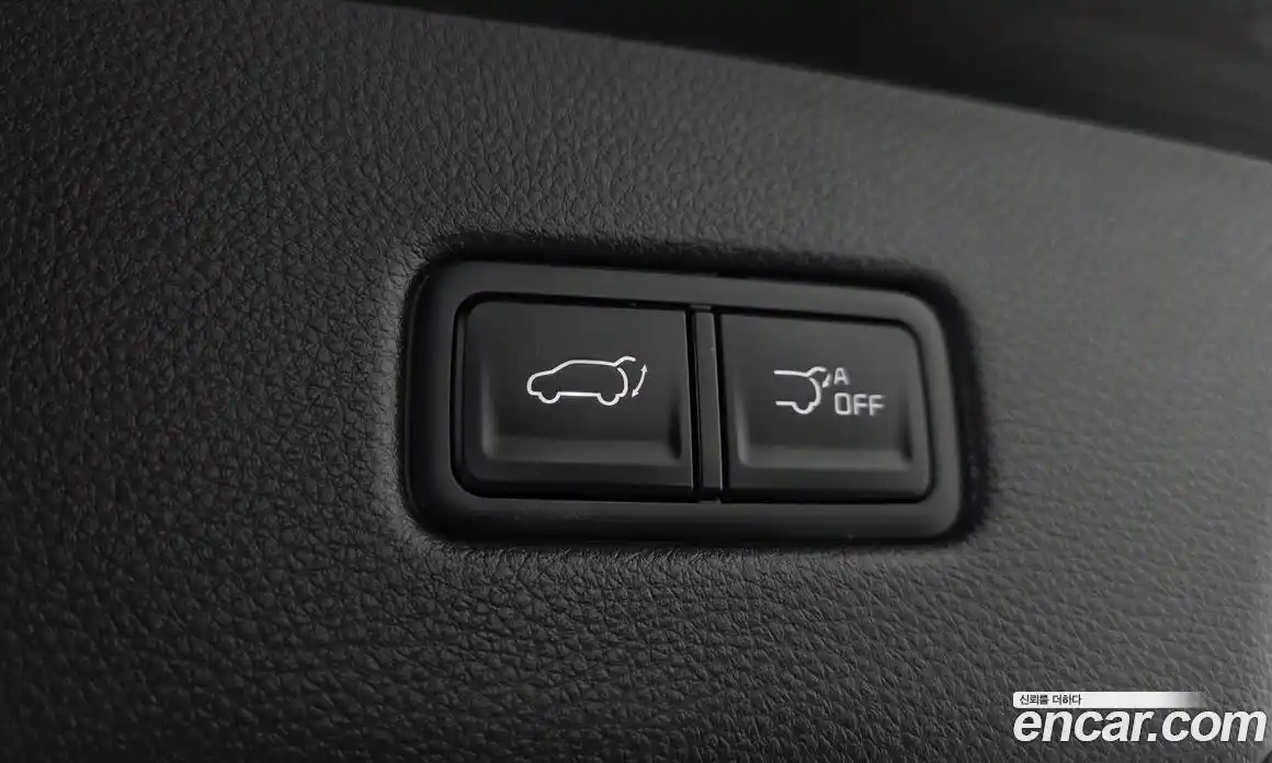 Kia Canival 2023 3.5 Автомат в Москве № 321672, фото 12