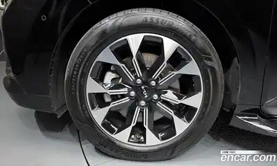 Kia Canival 2023 3.5 Автомат в Москве № 321672, миниатюра 10