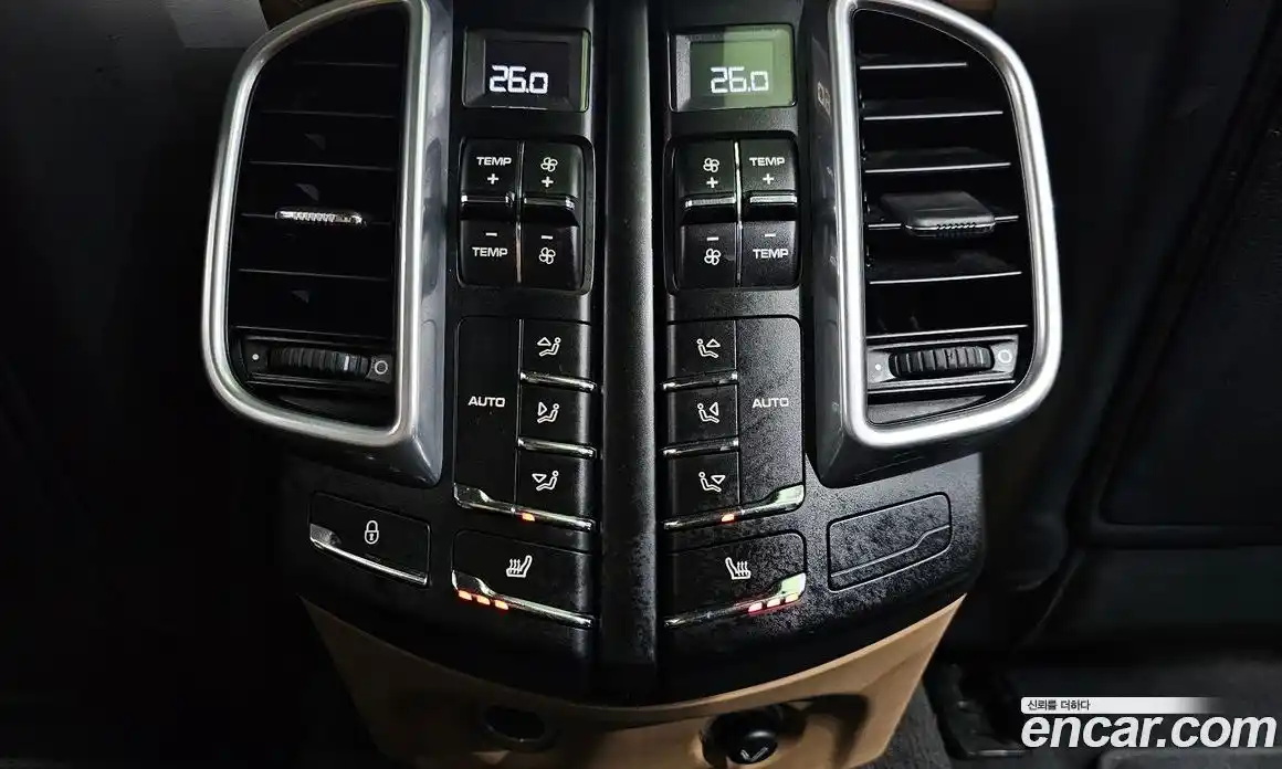 Porsche Cayenne 2016 3.0 Автомат в Москве № 332055, фото 18