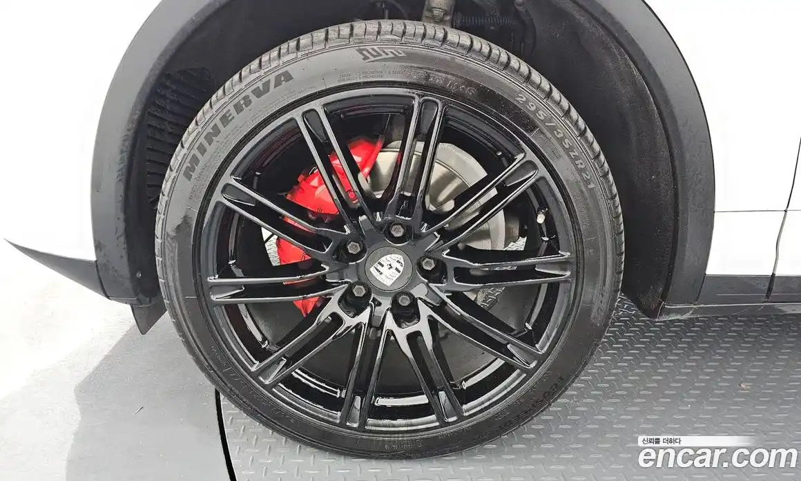 Porsche Cayenne 2016 3.0 Автомат в Москве № 332055, фото 5