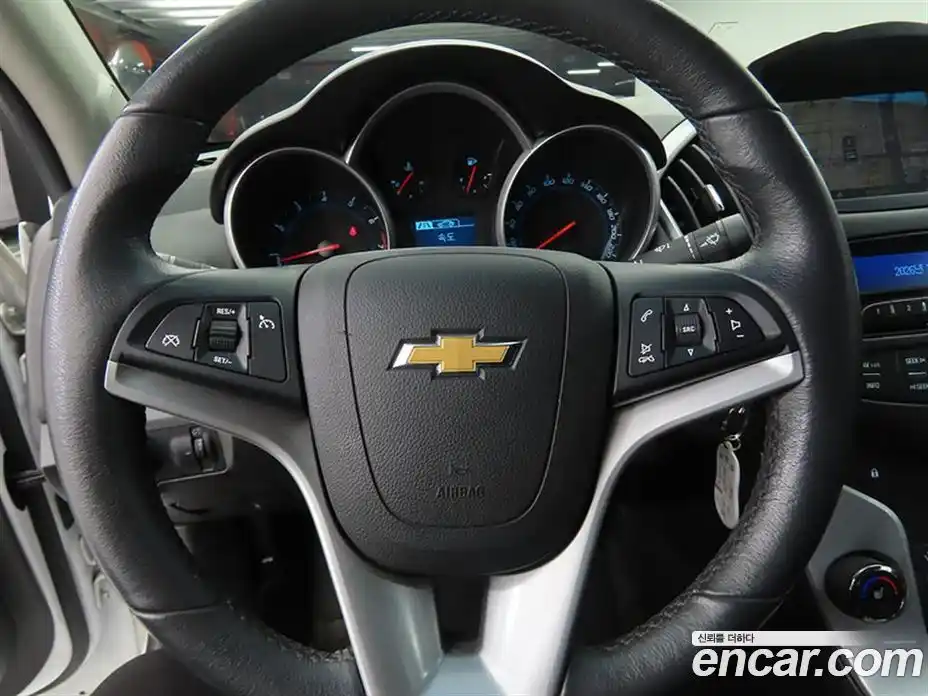 Chevrolet Cruze 2014 1.4 Автомат в Москве № 333100, фото 8