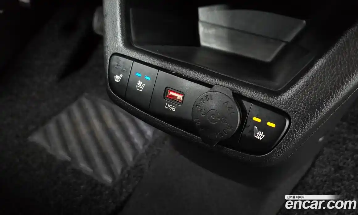 Kia Ray 2024 1.0 Автомат в Москве № 336787, фото 18