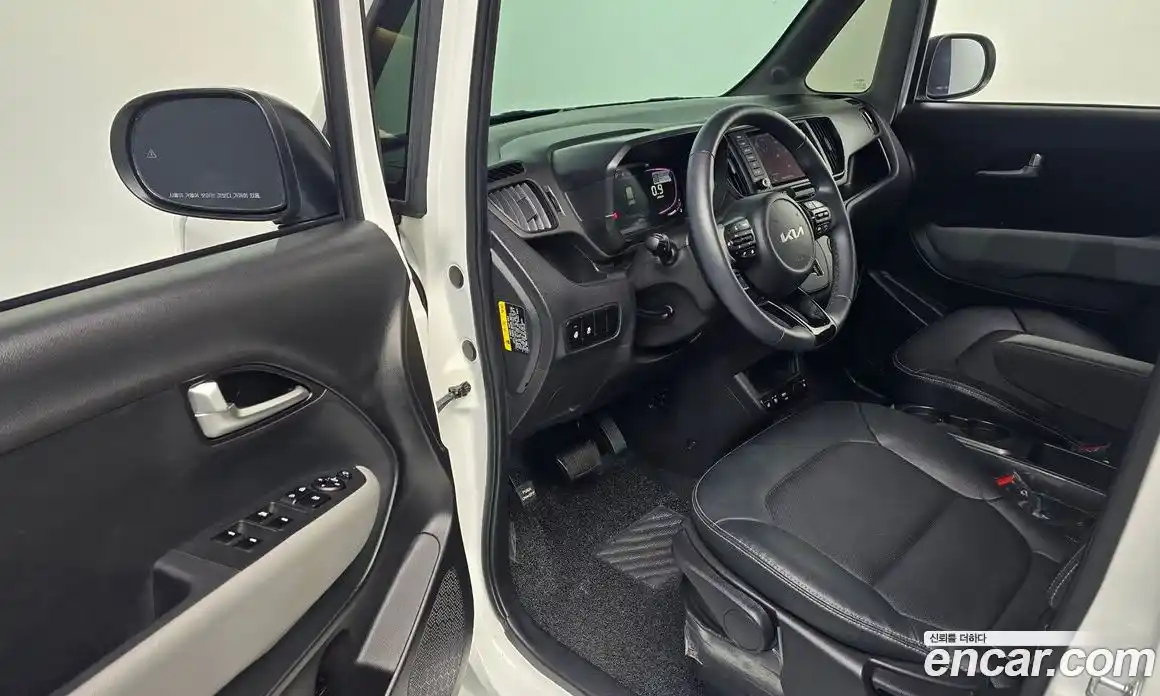 Kia Ray 2024 1.0 Автомат в Москве № 336787, фото 8