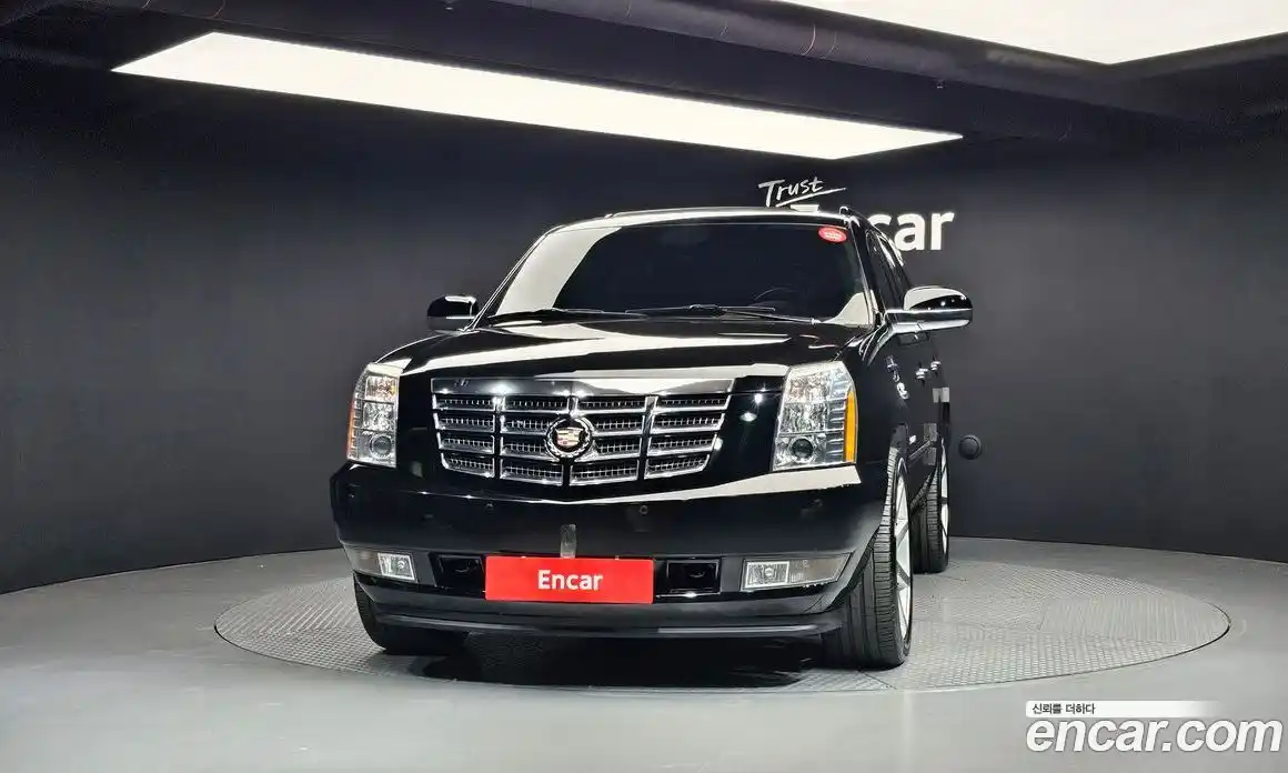 Cadillac Escalade 2011 6.2 Автомат в Москве № 337086, фото 12