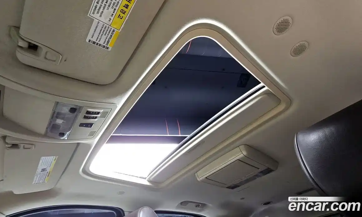 Cadillac Escalade 2011 6.2 Автомат в Москве № 337086, фото 16