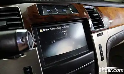 Cadillac Escalade 2011 6.2 Автомат в Москве № 337086, миниатюра 2