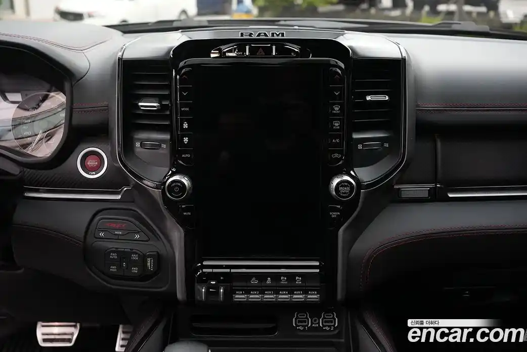 Dodge Ram Pick Up 2022 6.2 Автомат в Москве № 353812, фото 16