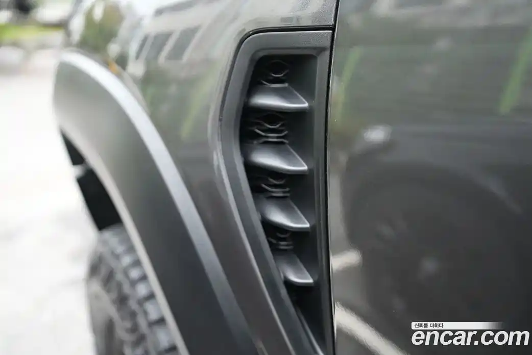 Dodge Ram Pick Up 2022 6.2 Автомат в Москве № 353812, фото 19