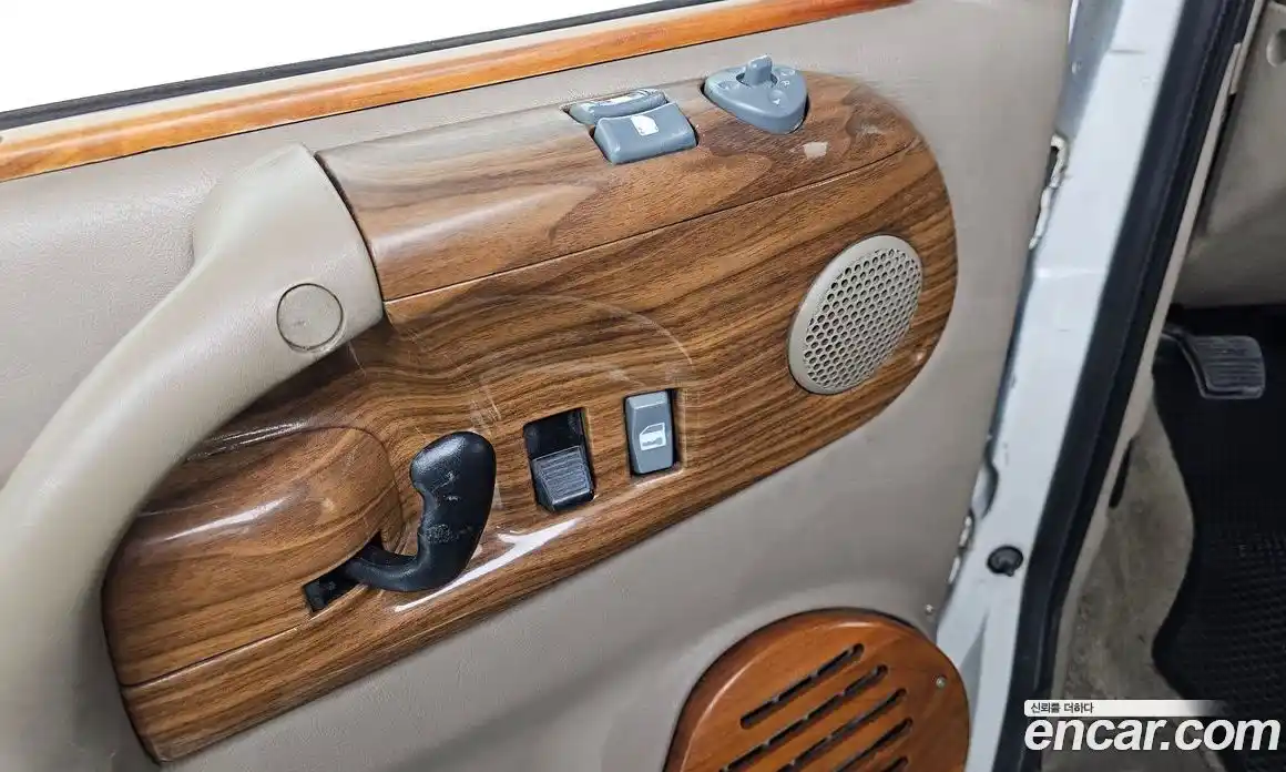 Chevrolet Astro Van 2003 4.3 Автомат в Москве № 353818, фото 14