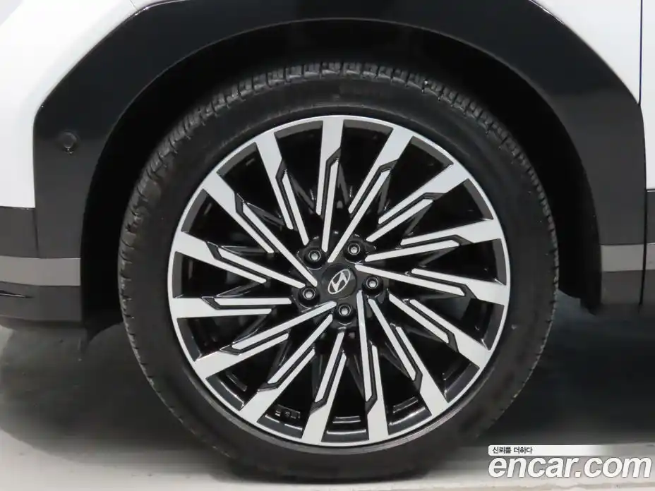 Hyundai Santa Fe 2024 2.5 Автомат в Москве № 355444, фото 5