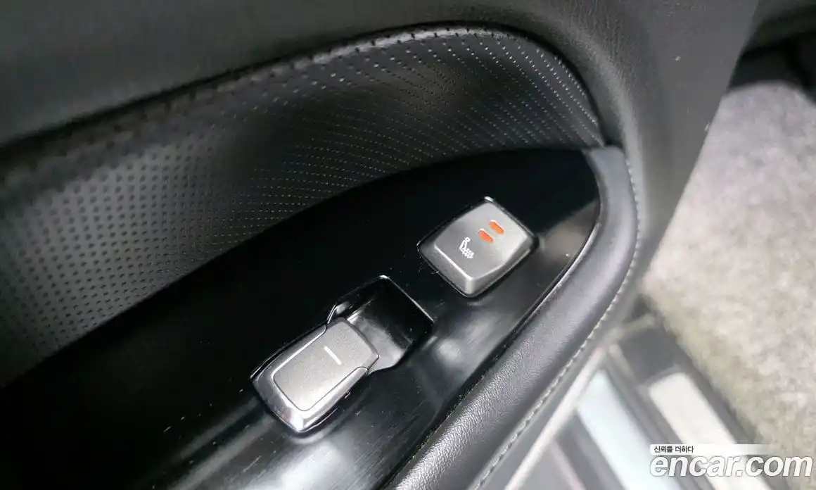 SsangYong Rexton 2018 2.2 Автомат в Москве № 35729, фото 15