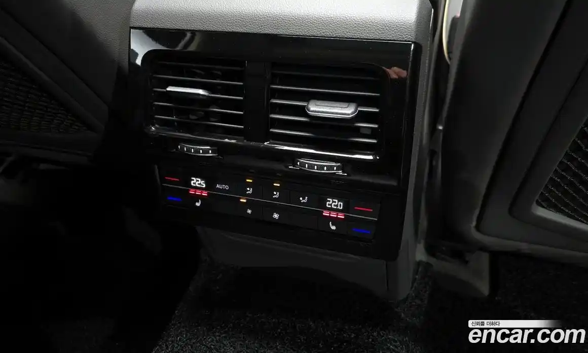 Volkswagen Touareg 2020 3.0 Автомат в Москве № 357429, фото 19