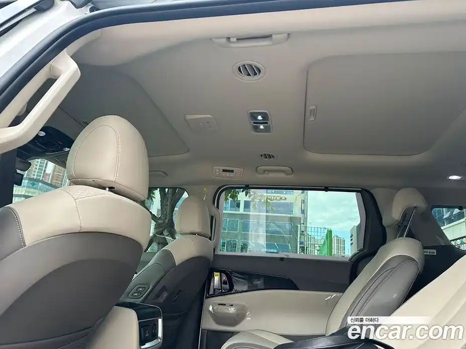 Kia Canival 2024 1.6 Автомат в Москве № 360254, фото 17