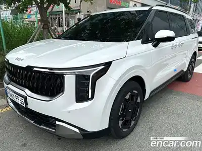 Kia Canival 2024 1.6 Автомат в Москве № 360254, миниатюра 3