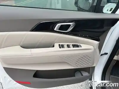 Kia Canival 2024 1.6 Автомат в Москве № 360254, миниатюра 9