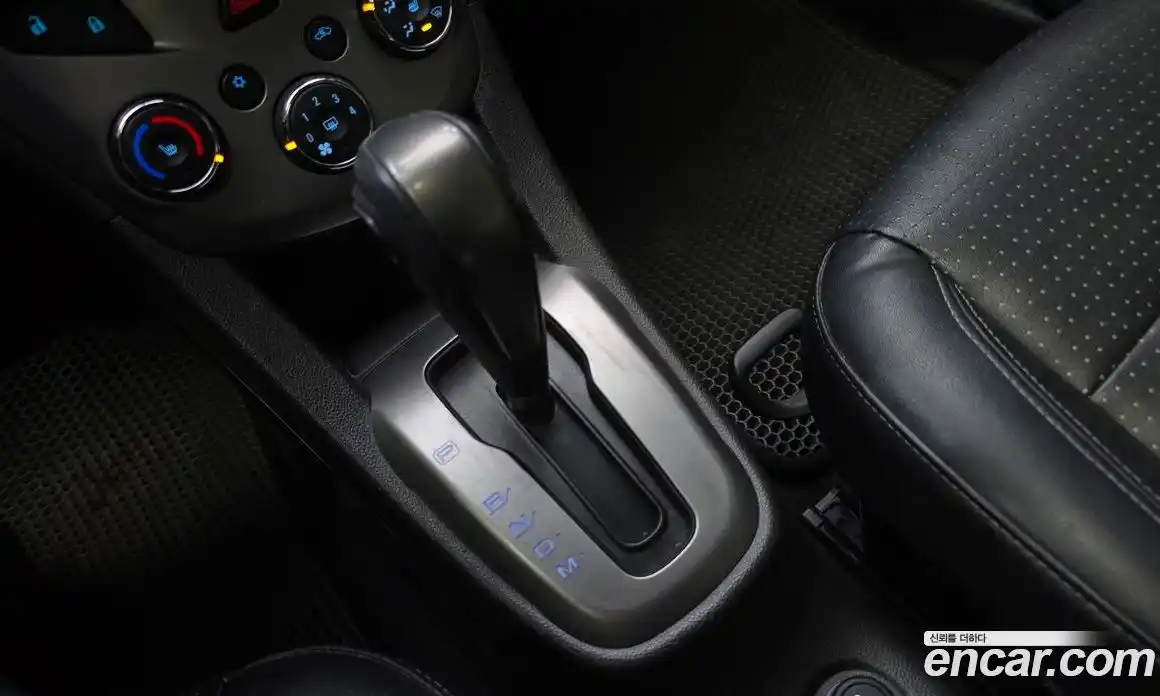 Chevrolet Aveo 2012 1.6 Автомат в Москве № 36694, фото 12