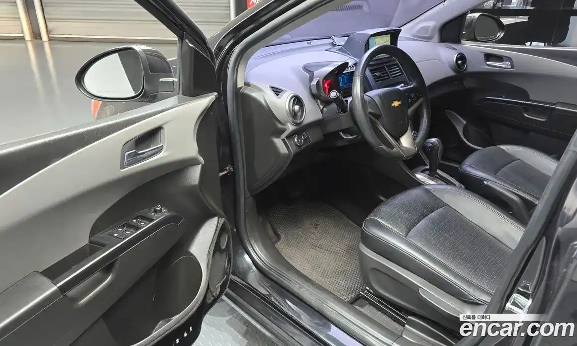 Chevrolet Aveo 2012 1.6 Автомат в Москве № 36694, фото 17