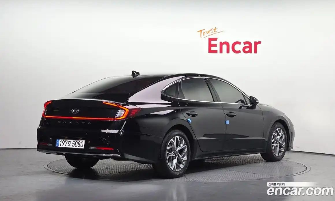 Hyundai Sonata 2022 2.0 Автомат в Москве № 3684, фото 5