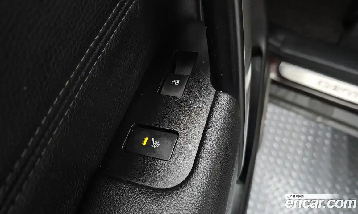 Chevrolet Captiva 2014 2.0 Автомат в Москве № 37317, фото 8