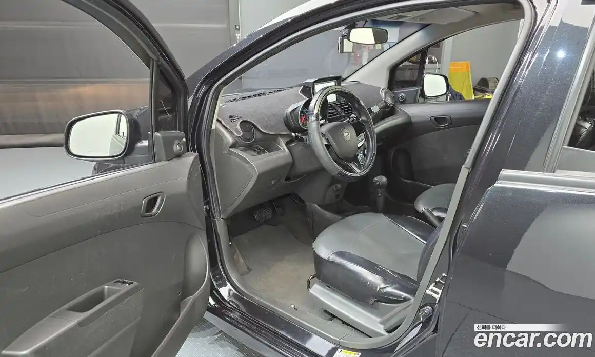 Chevrolet Spark 2014 1.0 Автомат в Москве № 37405, фото 20