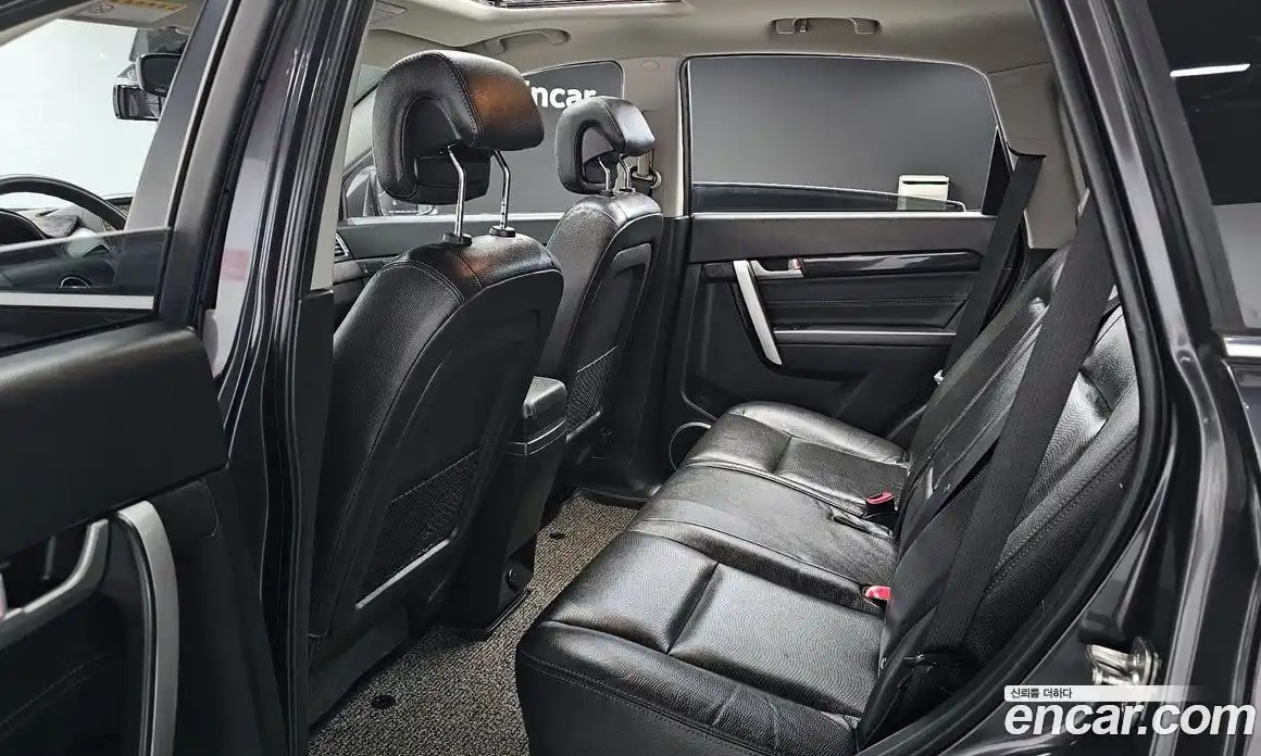 Chevrolet Captiva 2015 2.0 Автомат в Москве № 37579, фото 15