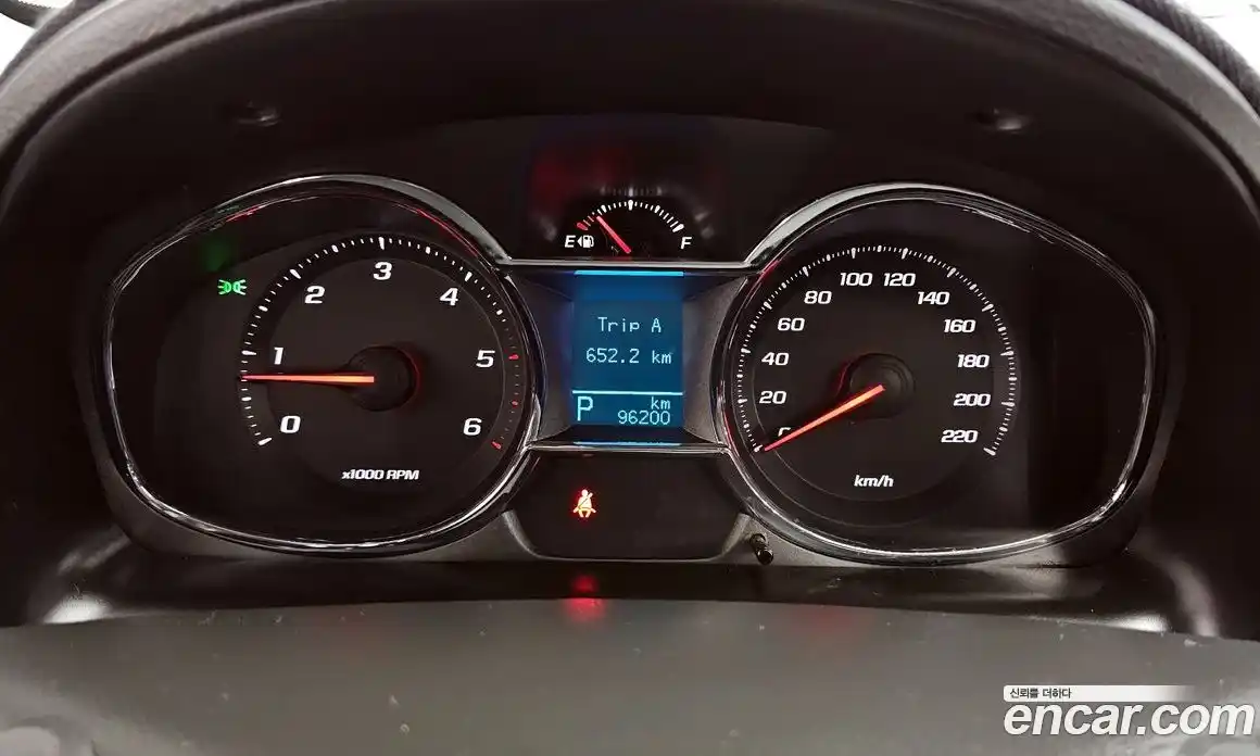 Chevrolet Captiva 2015 2.0 Автомат в Москве № 37579, фото 8