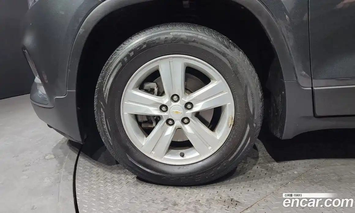 Chevrolet Trax 2018 1.6 Автомат в Москве № 37998, фото 5