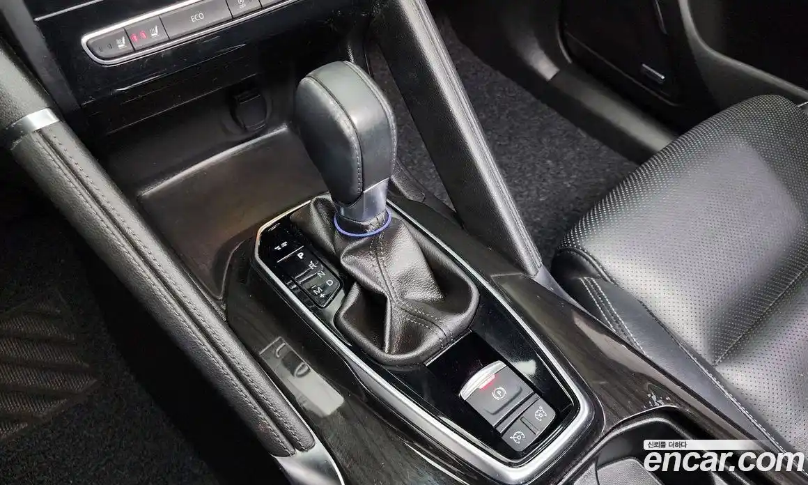 Renault QM6 2018 2.0 Автомат в Москве № 382327, фото 9