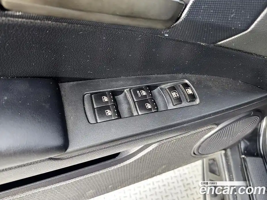 SsangYong Korando 2012 2.0 Автомат в Москве № 388987, фото 13