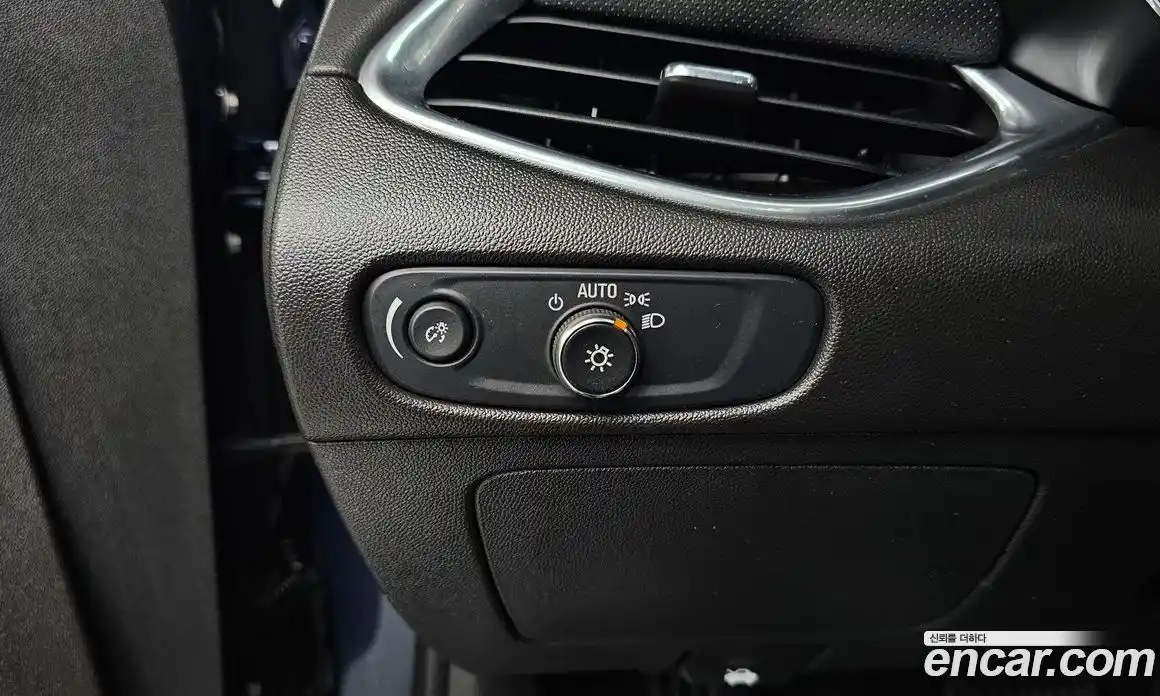 Chevrolet Malibu 2018 2.0 Автомат в Москве № 39372, фото 20