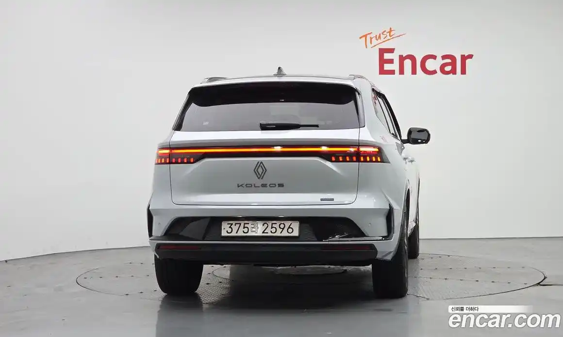 Renault Grand Koleos 2025 1.5 Автомат в Москве № 395728, фото 4