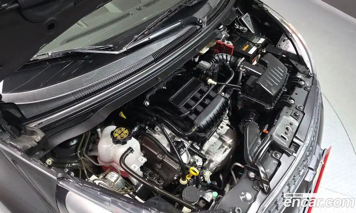 Chevrolet Spark 2014 1.0 Автомат в Москве № 39778, фото 17