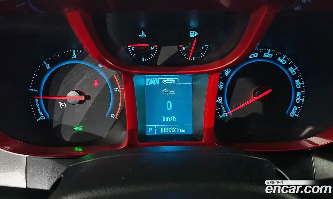 Chevrolet Orlando 2015 2.0 Автомат в Москве № 40211, фото 20