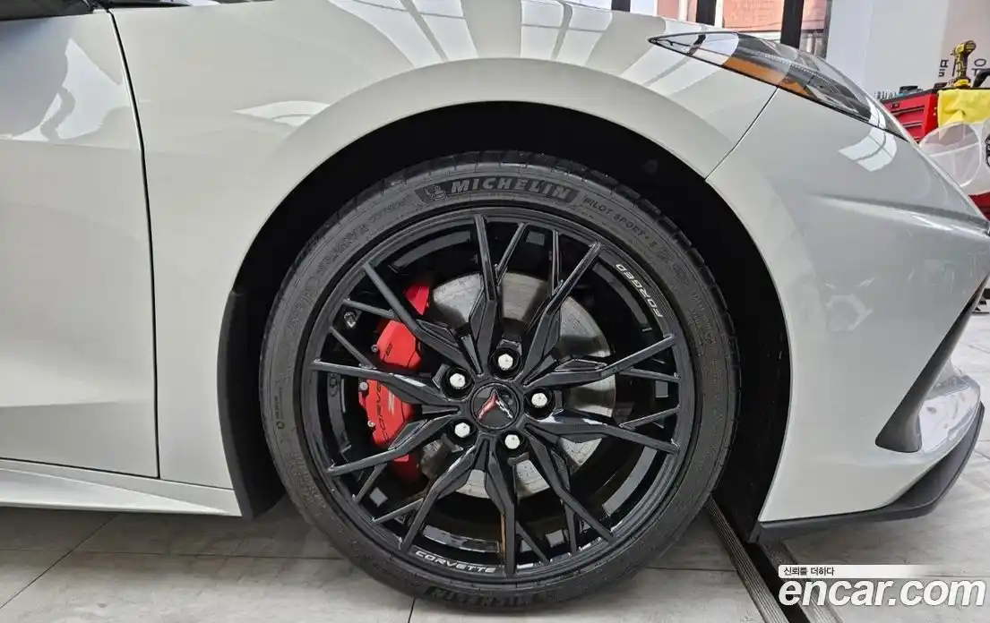 Chevrolet Corvette 2023 6.2 Автомат в Москве № 404297, фото 8