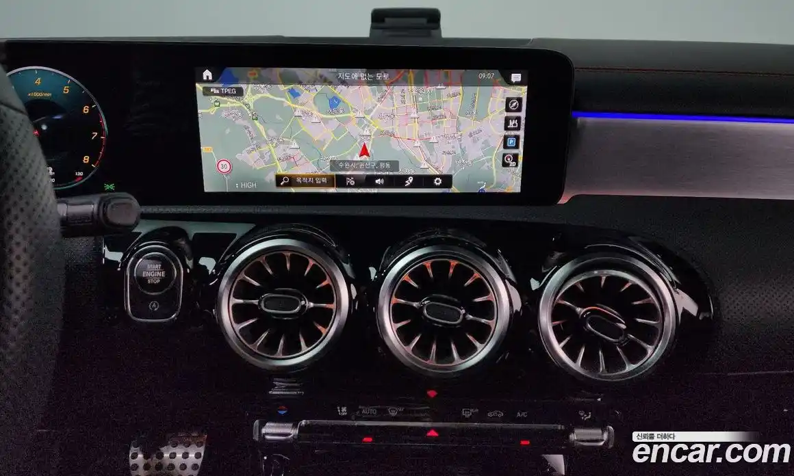 Mercedes-Benz CLA-Class 2022 2.0 Автомат в Москве № 409128, фото 15