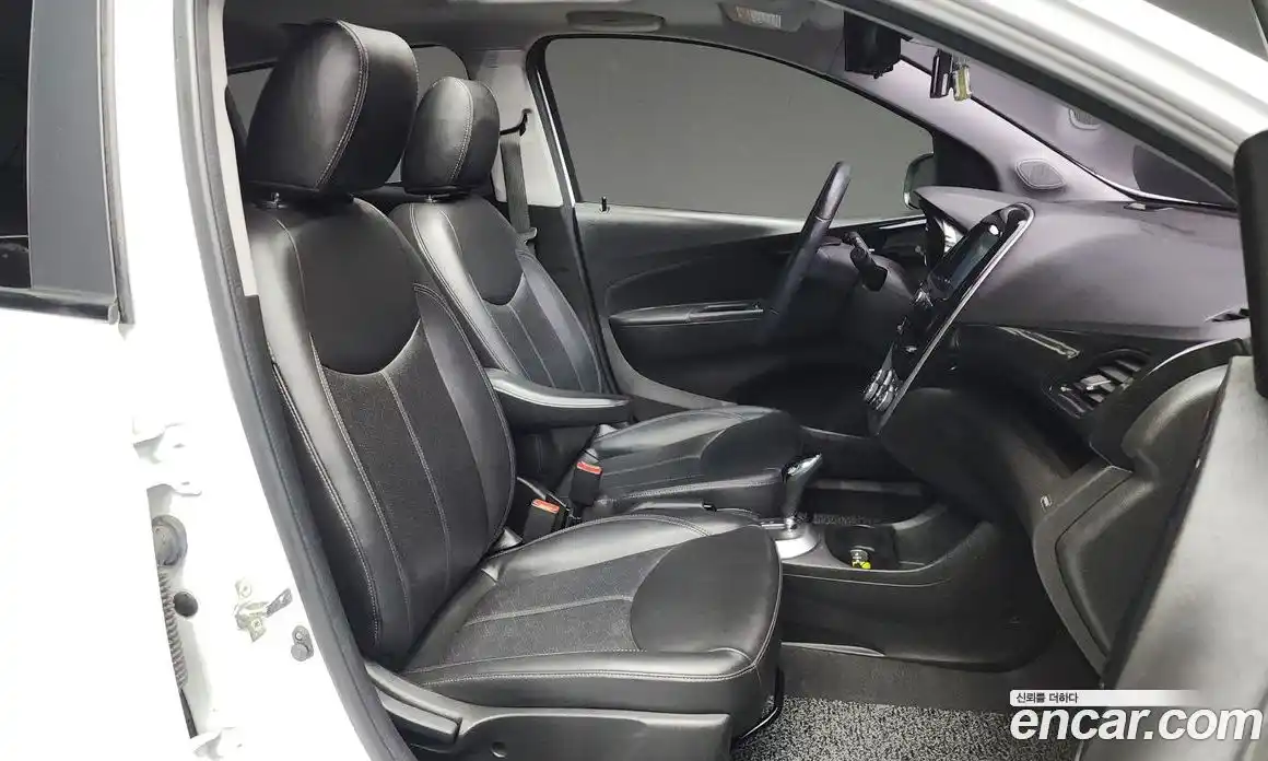 Chevrolet Spark 2016 1.0 Автомат в Москве № 40974, фото 13