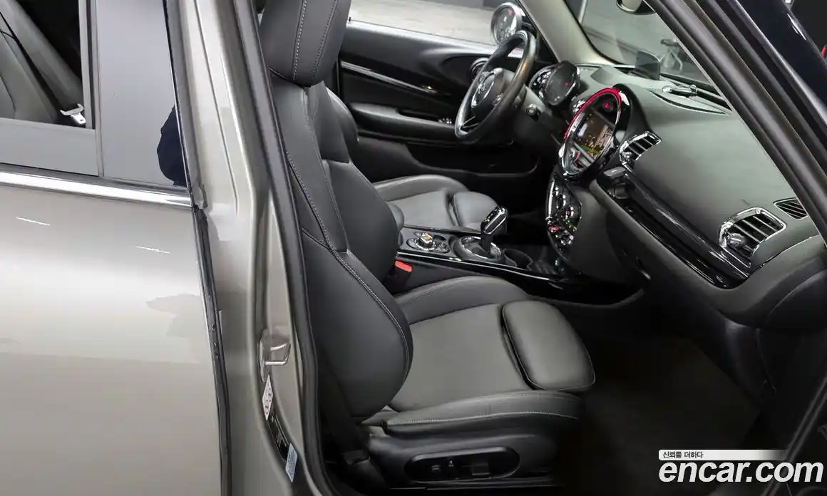 Mini Clubman 2021 2.0 Автомат в Москве № 417051, фото 12