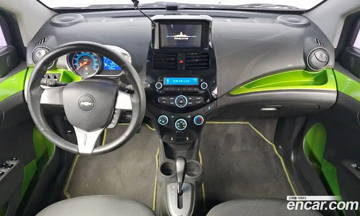 Chevrolet Spark 2015 1.0 Автомат в Москве № 41972, фото 12