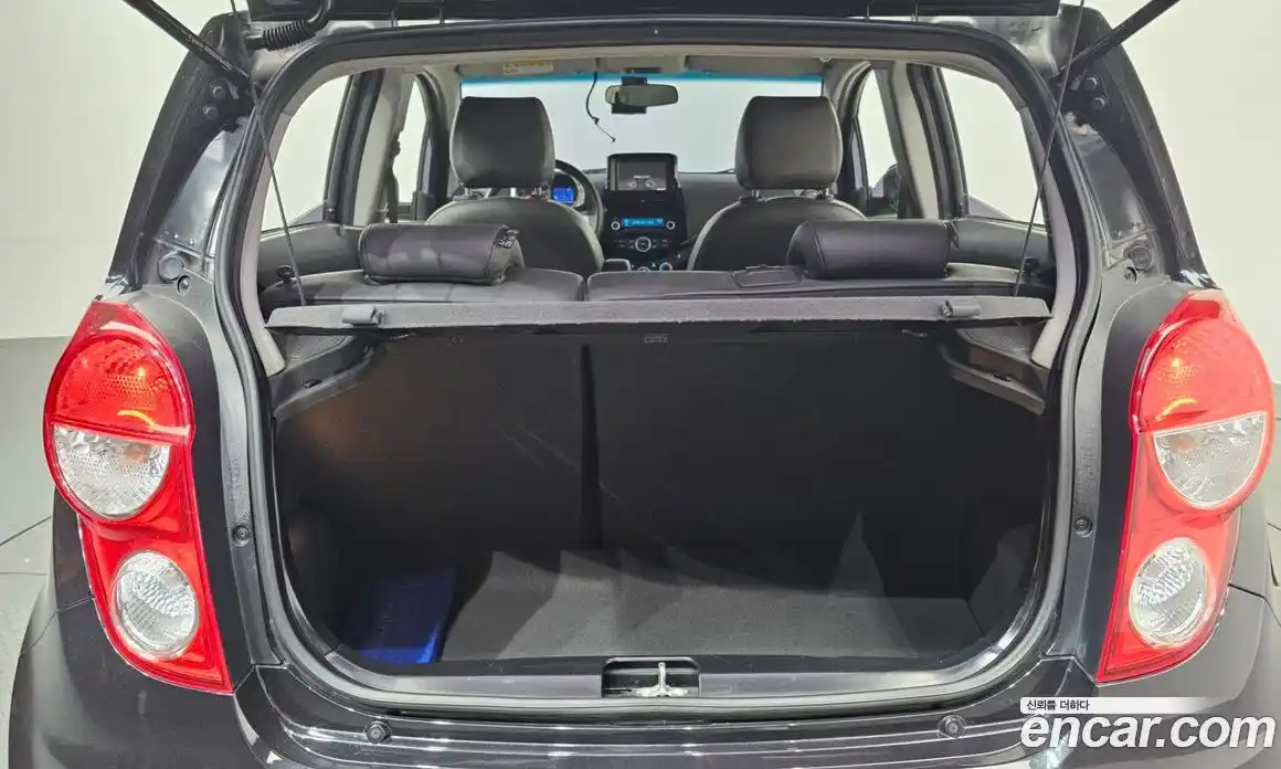 Chevrolet Spark 2015 1.0 Автомат в Москве № 41972, фото 20